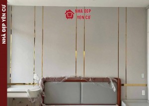 Bàn giao công trình tấm ốp than Tre cho chị Mai tại Gia Lâm