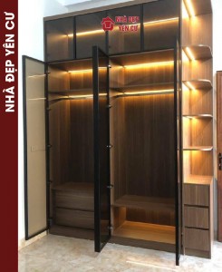Thi công tủ quần áo nhựa Ecoplast cánh kính cho anh Long tại Từ Sơn Bắc Ninh